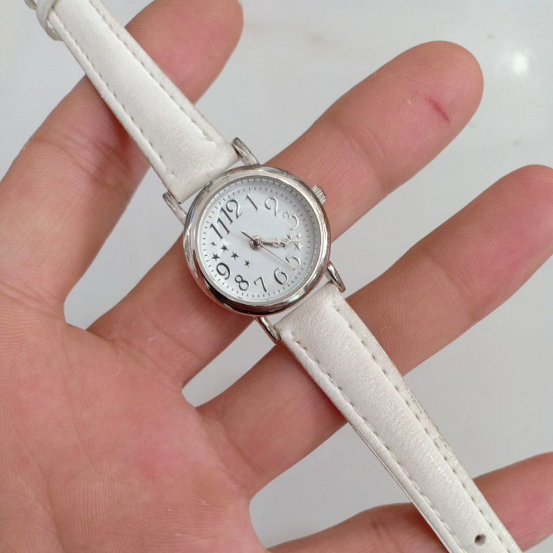 Đồng hồ nữ si nhật dây da hiệu NO BRAND ful trắng độ mới cao 95%