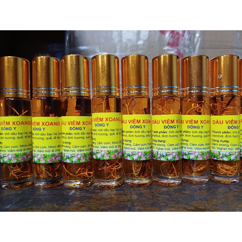 Dầu viêm xoang Hoà Hảo loại lăn 10ml