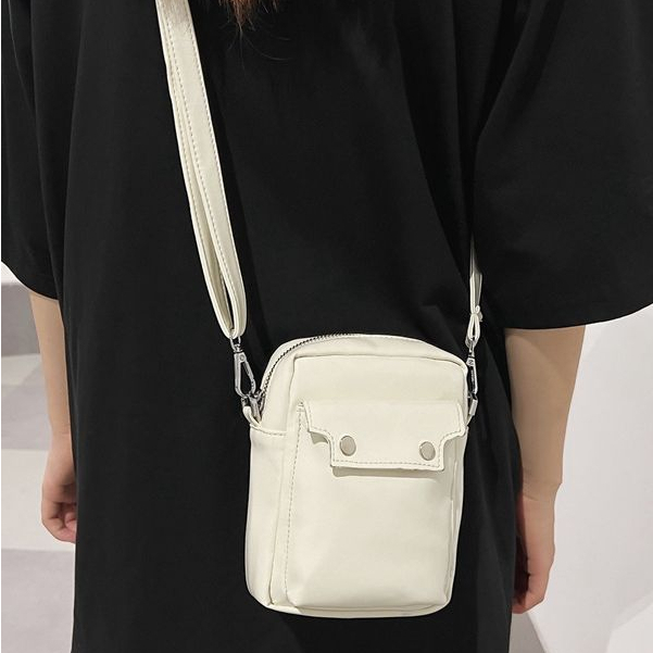 Túi Đeo Chéo Nam Nữ Mini Da PU Mềm Basic Màu Đen Trắng