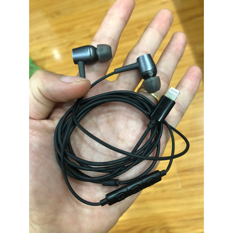 Tai nghe sony ex750 thay dây chân ligghtning cắm là dùng không cần bật bluetooth