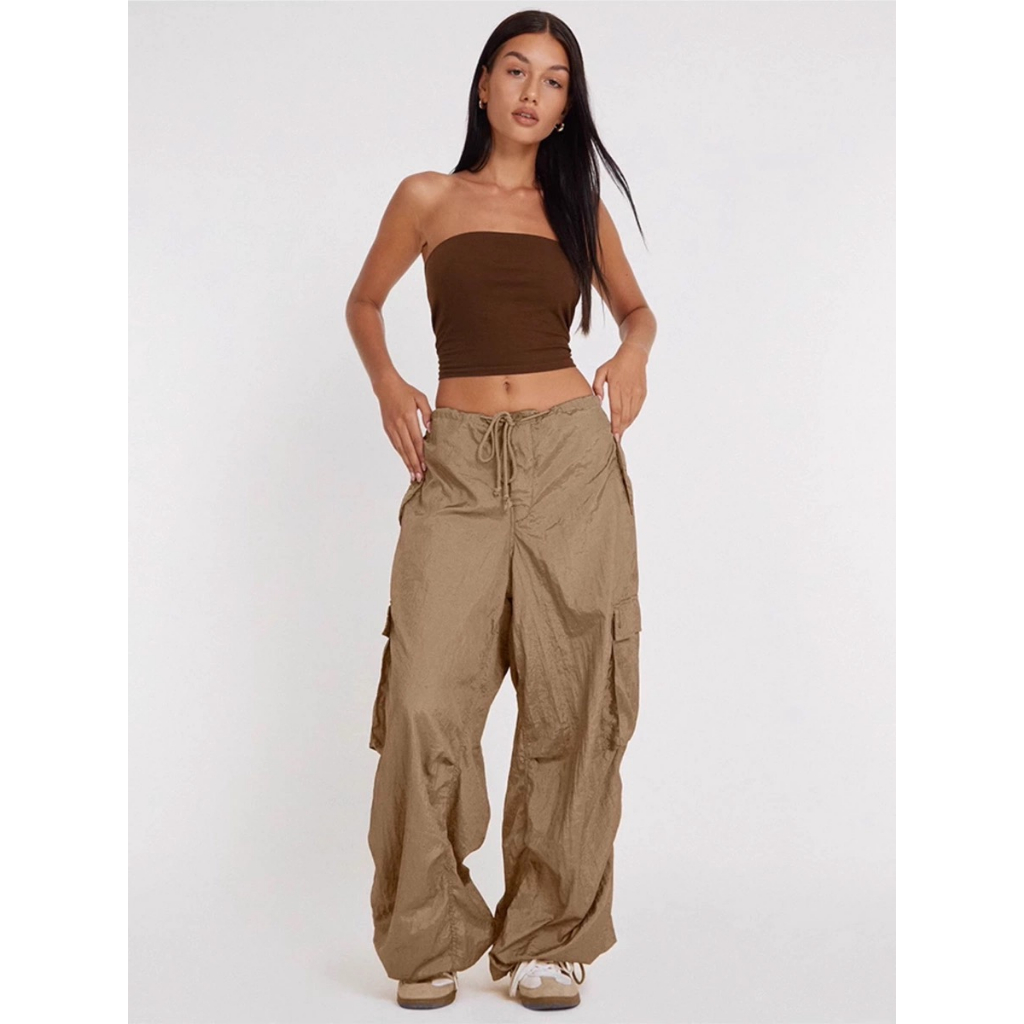 Quần vải dù nâu Blackpink Rose hàng QC chính hãng. Quần thể thao, thoải mái, thoáng mát, tôn dáng, tôn da