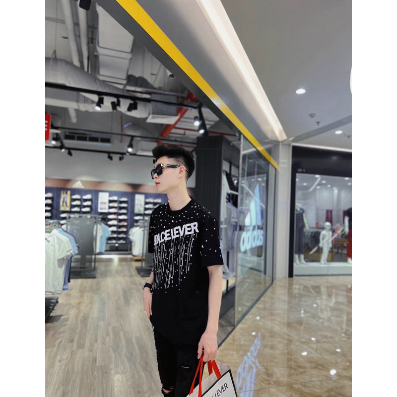 Áo phông dolce level đính đá to xuyên vải bản cao cấp,áo phông dolce đính đá quanh cổ phong cách boy phố