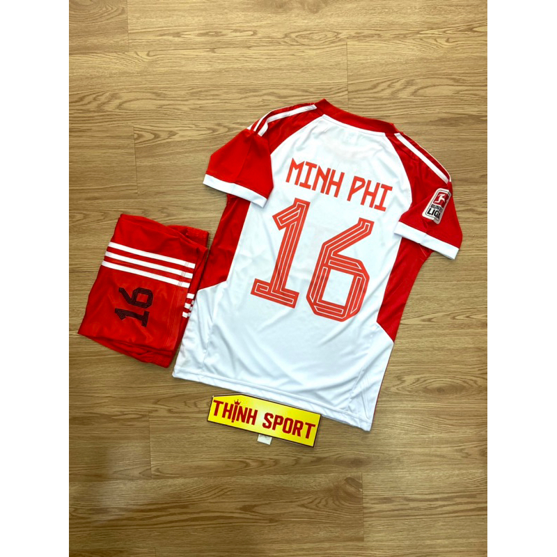 Bộ quần áo đá banh Bayern Munich, Bộ quần áo bóng đá in tên và số theo yêu cầu