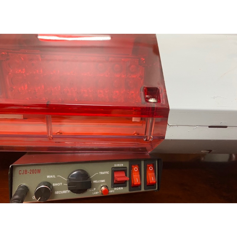 Đèn Cứu Thương 1m2 - Tặng Kèm Amply 200w MICRO và Còi Hú Báo