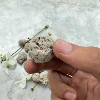 Đá lông vũ thủy sinh 1kg (1-2cm)