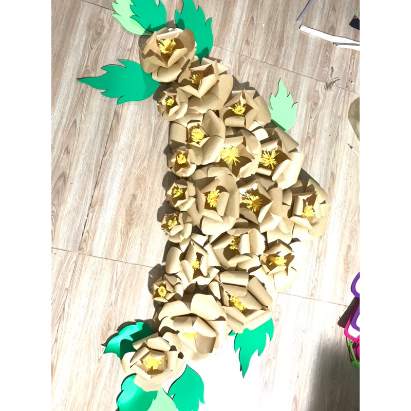 Bông hoa bàng giấy xi măng, kích thươc 10cm,15cm ,18 cm, 20cm về kết lên hoa 3 lớp