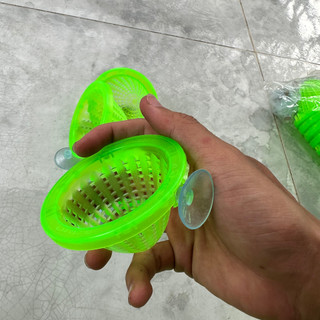 Giỏ chứa trùn, thức ăn cho cá cảnh