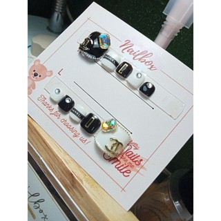 AR Nails box chân