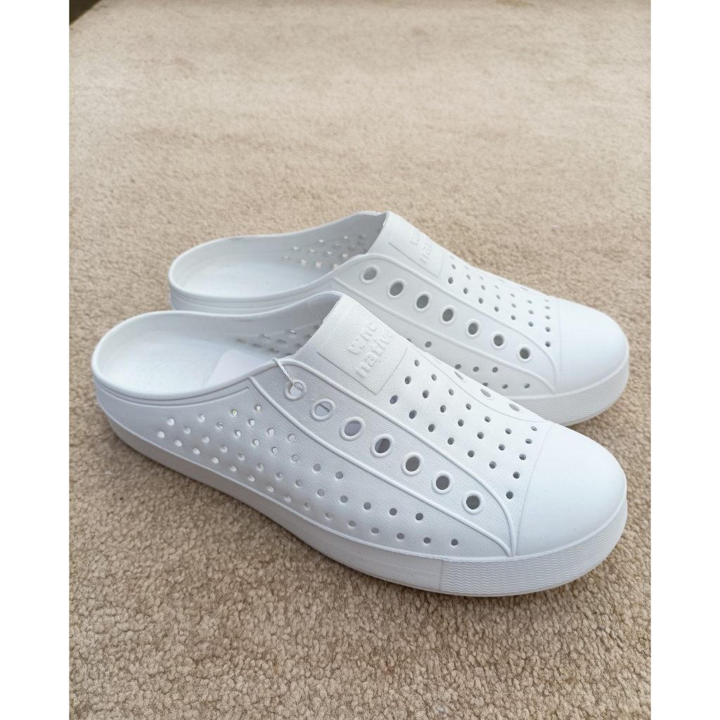 Dép Sabo Native Đi Mưa Nam Nữ, Sản phẩm unisex nhựa đúc khối nguyên đôi bền bỉ, đi mưa đi nước - SAUVUIVE