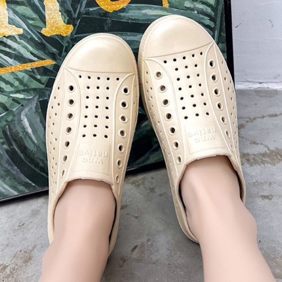 Dép Sabo Native Đi Mưa Nam Nữ, Sản phẩm unisex nhựa đúc khối nguyên đôi bền bỉ, đi mưa đi nước - SAUVUIVE