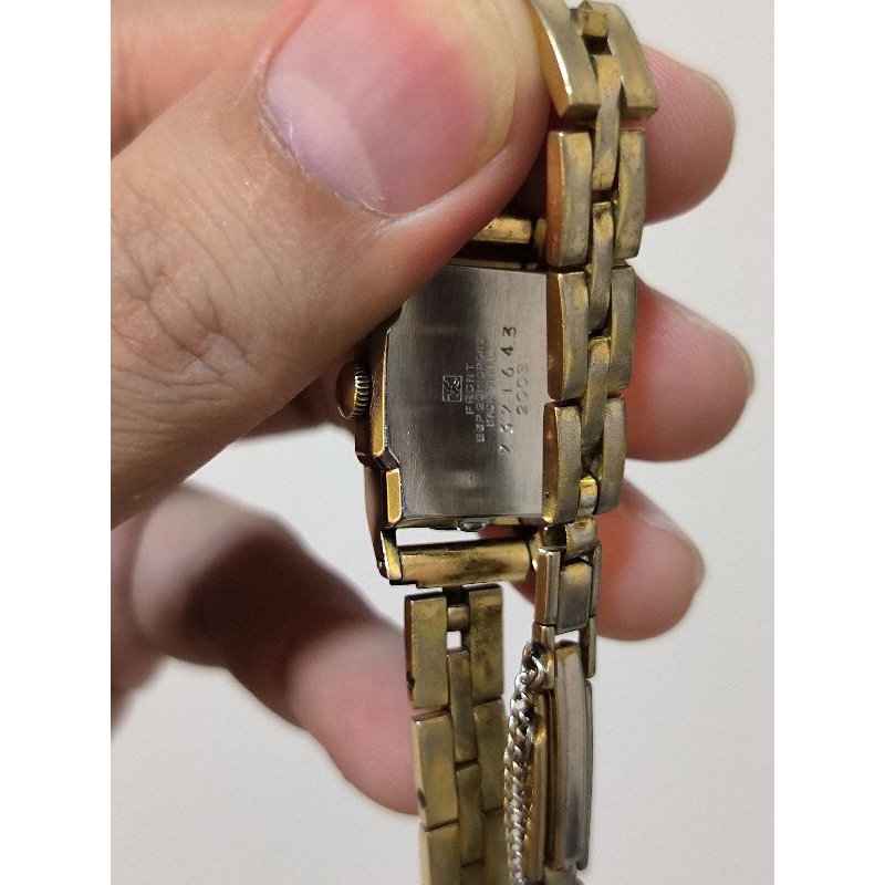 Đồng hồ cơ dây cót siêu nhỏ cho nữ