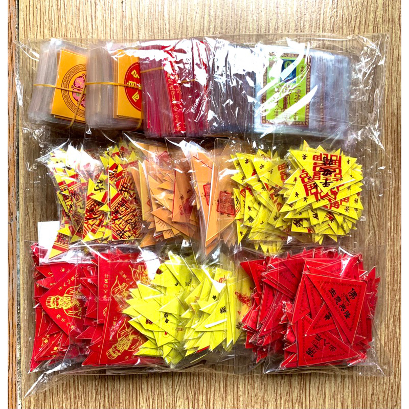 (Gói 100 ) nhiều mẫu thẻ may mắn, bình an, cầu tài lộc,... ( size nhỏ vuông, chữ nhật ) ép plastic 2 mặt cứng cáp