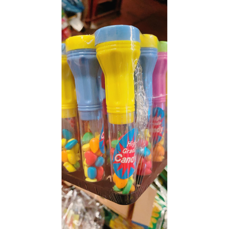 Vỉ 24 chiếc đèn pin chiếu hình kèm kẹo  trái cây