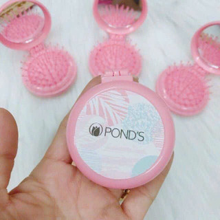 - Gương trang điểm cầm tay kèm lược Pond