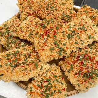 conbo 3 bịch cơm cháy mắm hành (mỗi bịch 180-200g) siêu ngon