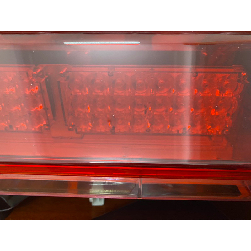 Đèn Cứu Thương 1m2 - Tặng Kèm Amply 200w MICRO và Còi Hú Báo