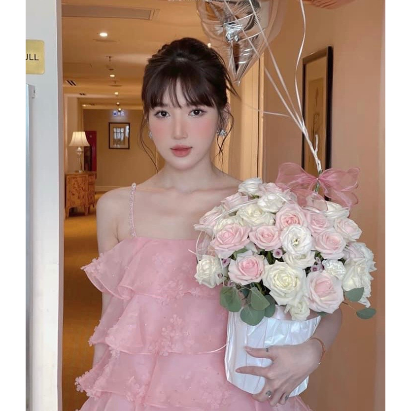 Váy hai dây dáng babydoll tầng đính hoa