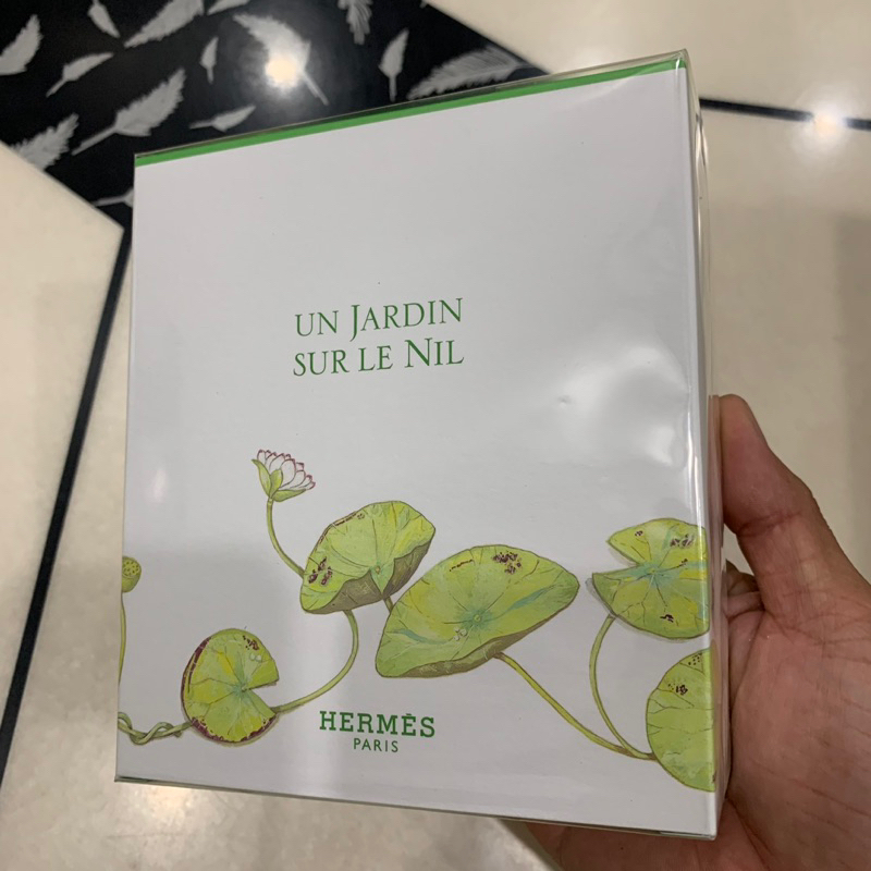 Bộ Set Hermes Un Jardin Sur Le Nil EDT 3 món (100ml + 15ml + 40ml sữa tắm)