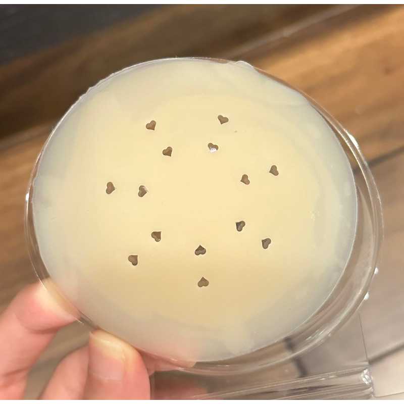 Dán ti siêu dính bằng nhiệt tự thân, có lỗ thoáng khí