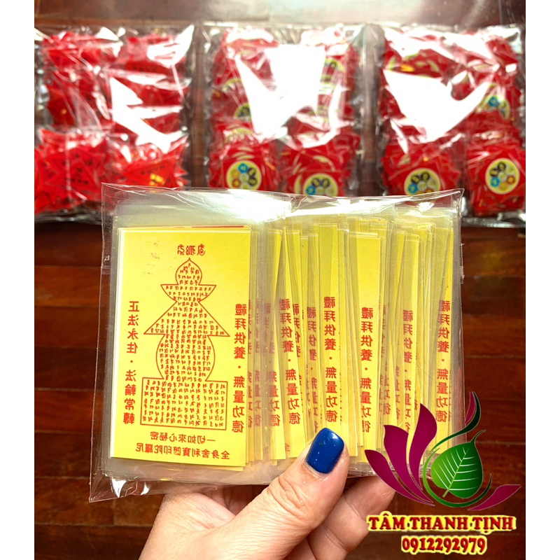 ( Gói 100 ) thẻ phù bình an may mắn cầu tài lộc ( size to ) ép plastic 2 mặt cứng cáp
