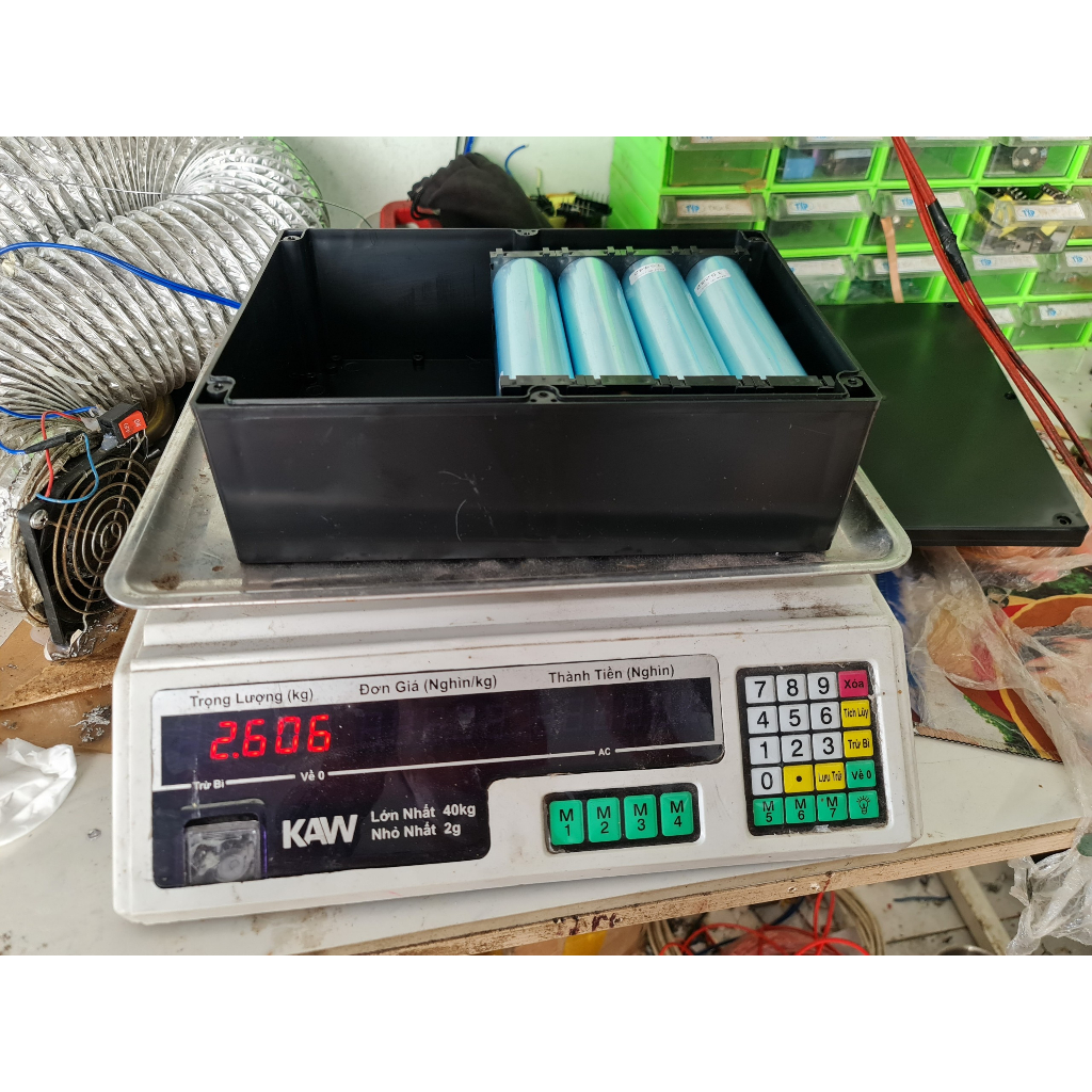 Pin Sắt LiFePO4 33140 12V/30AH