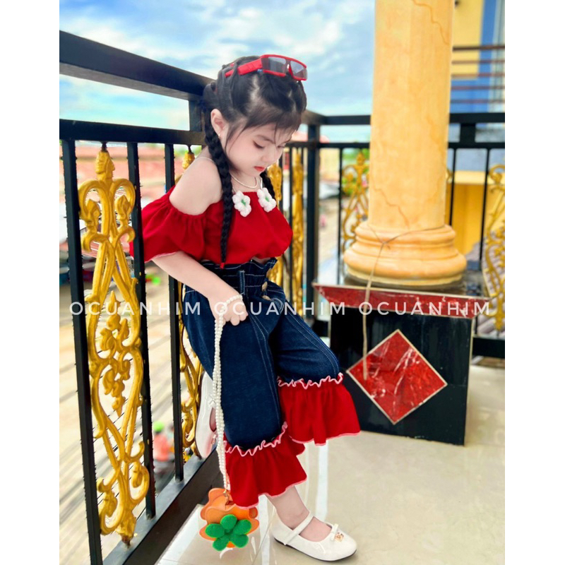 Set jean trễ vai form loe cho bé