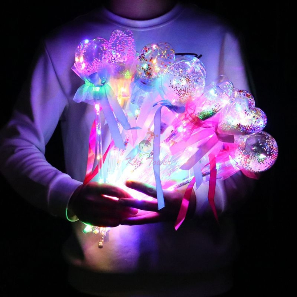 Gậy phát sáng ma thuật đũa thần cho bé chơi Noel Giáng Sinh, Trung Thu, Sinh Nhật, Dự Tiệc