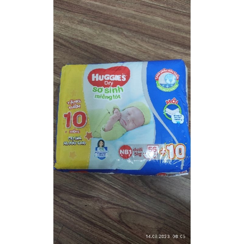 Tã lót sơ sinh huggies