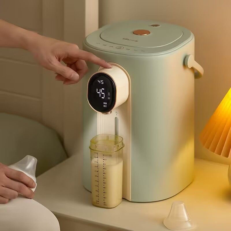 Bình thuỷ điện nước nóng giữ nhiệt 5L BEAR ZDH-H50E1 màu trắng