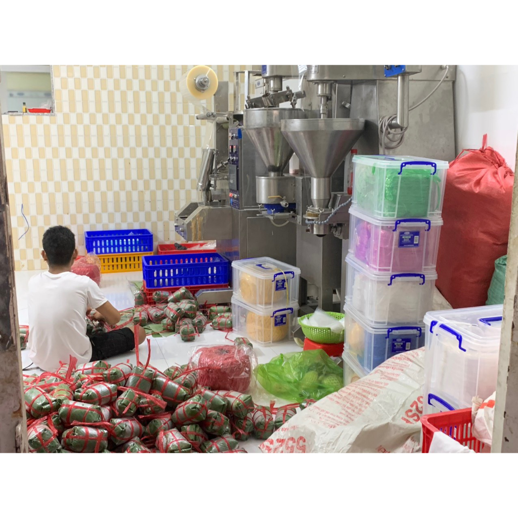 CHẢ LỤA GÂN ỚT XIÊM XANH NHÀ LÀM