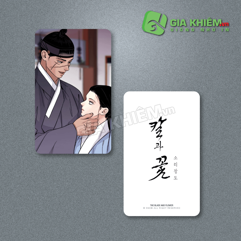 Card bo góc giấy truyện HOA TỰA ÁNH GƯƠM - THE BLADE AND FLOWER