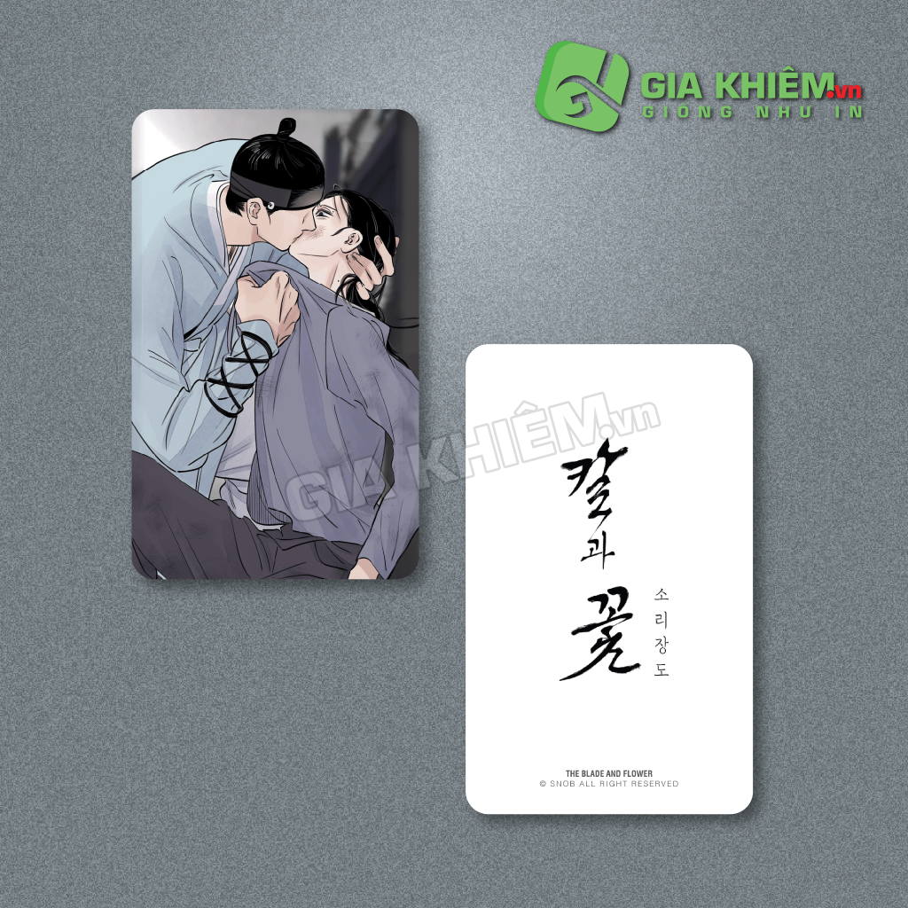 Card bo góc giấy truyện HOA TỰA ÁNH GƯƠM - THE BLADE AND FLOWER
