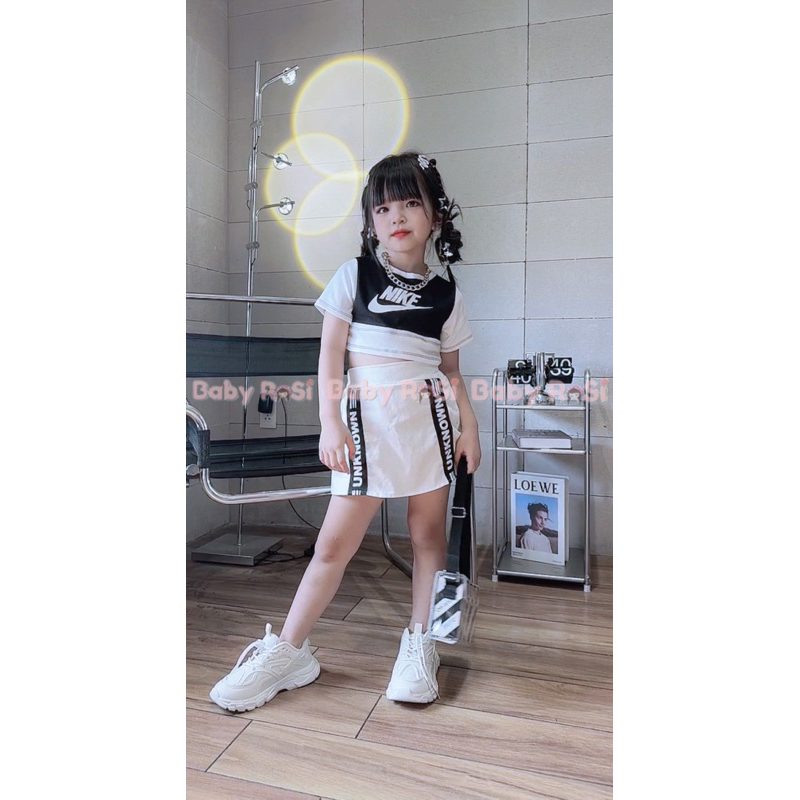 Sét áo nike 2 màu kèm chân váy dây chữ cho bé