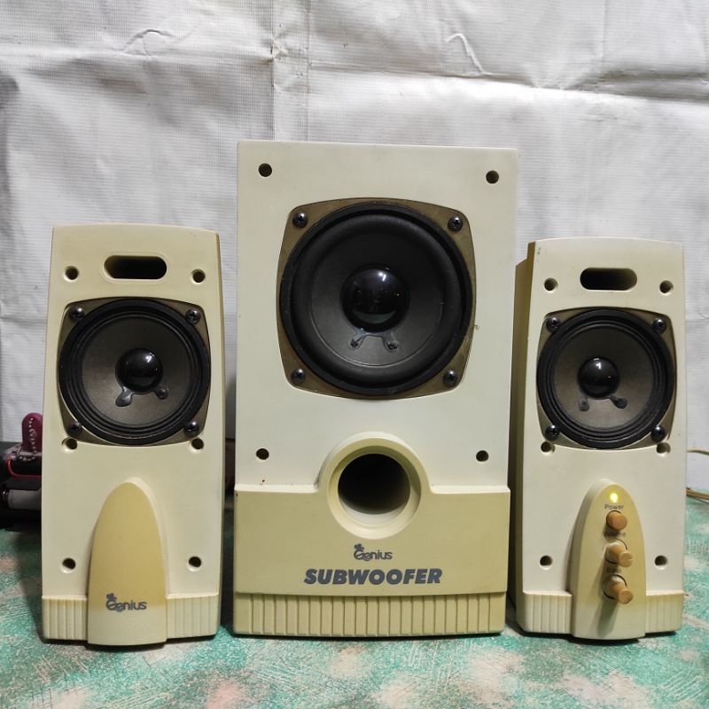 Loa Genius SW-G106-2.1