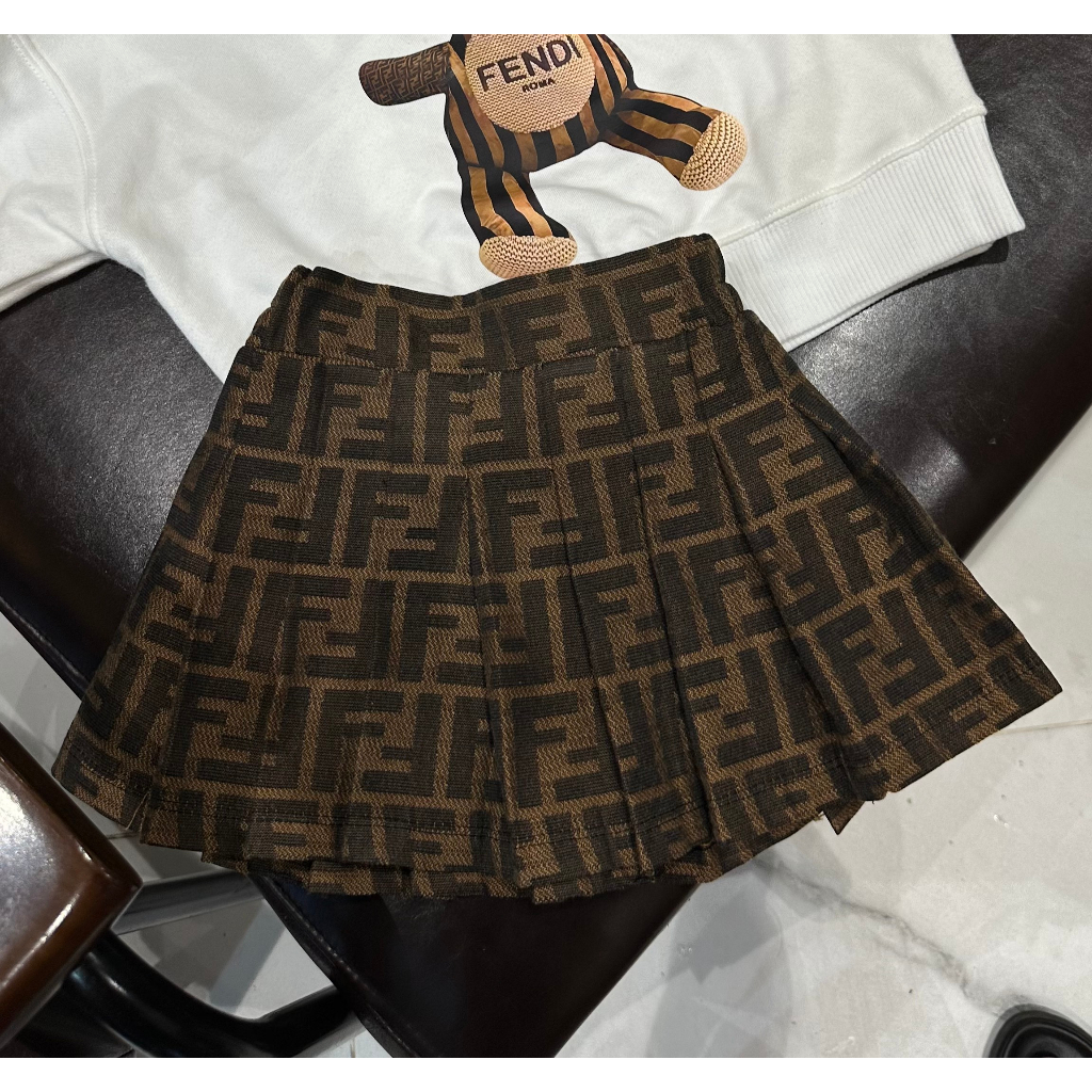 Bộ quần áo nỉ kèm chân váy gấu FD cho bé gái , set áo sweater unisex cho bé , Kid_genz