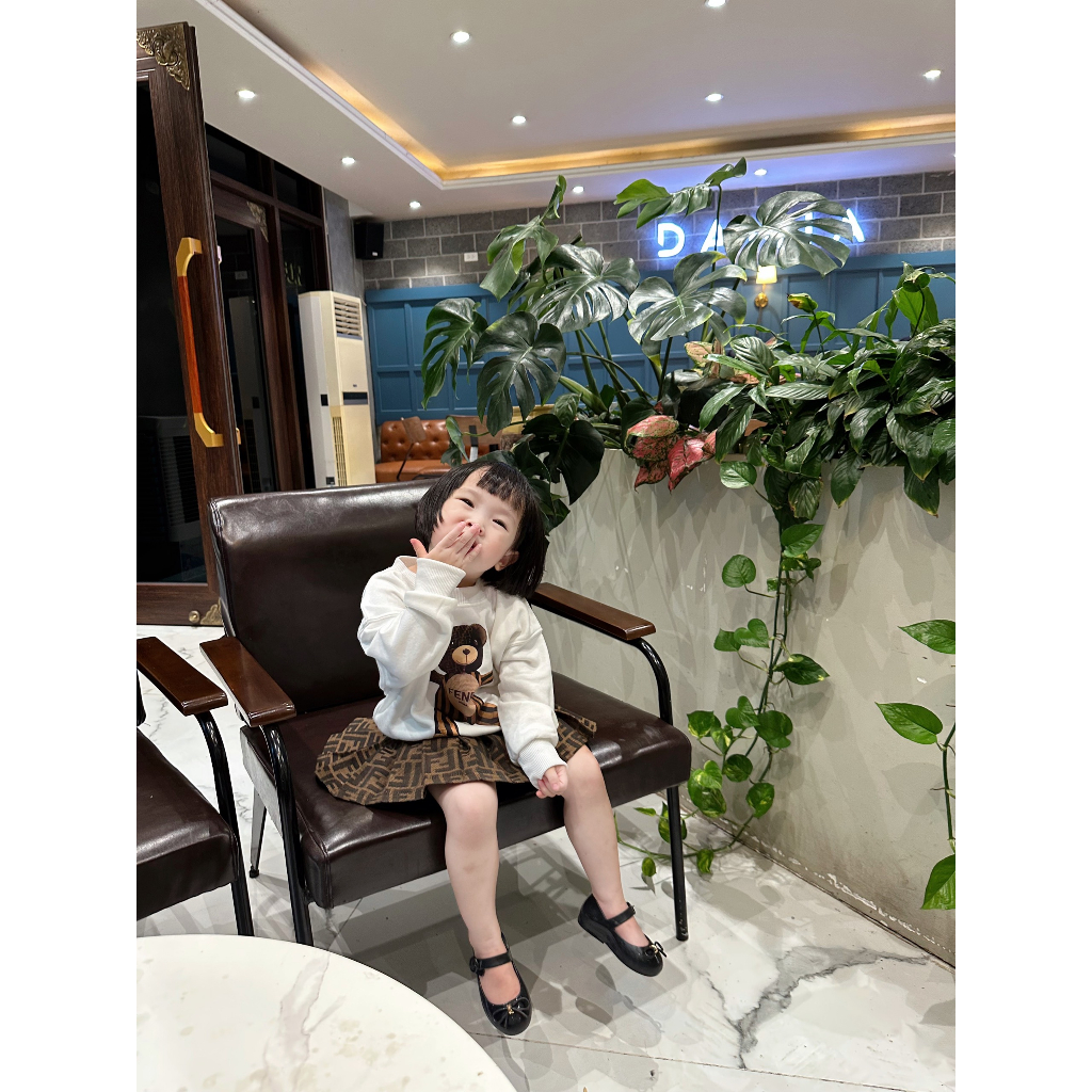 Bộ quần áo nỉ kèm chân váy gấu FD cho bé gái , set áo sweater unisex cho bé , Kid_genz