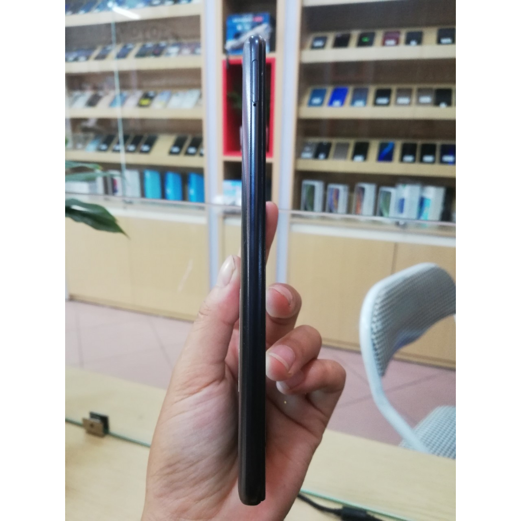 Điện thoại Redmi 9A Xiaomi Ram 2/32G,Vỏ keng đẹp