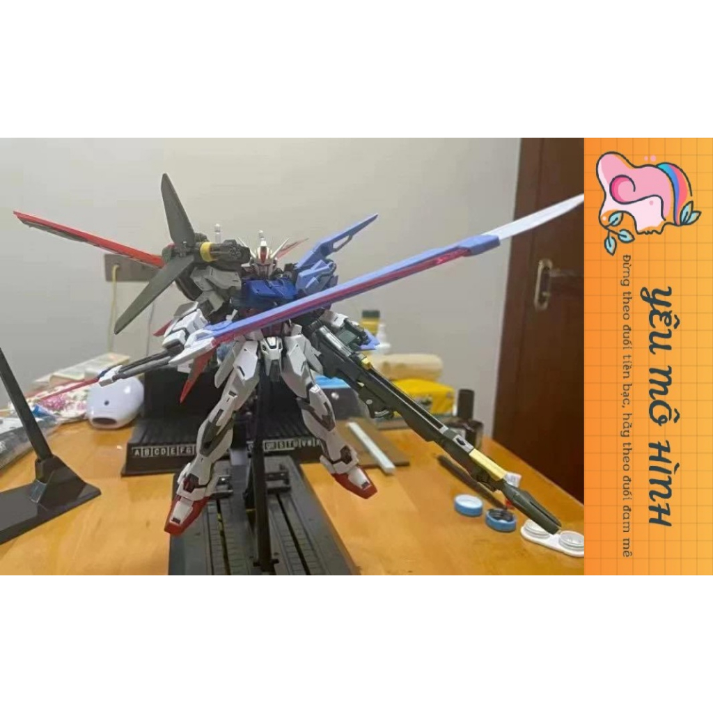 Gundam MG Perfect Strike ver.RM Tặng kèm Decal nước, Decal cà và Base trưng bày Bệ phóng