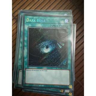 Bài yugioh: dark hole