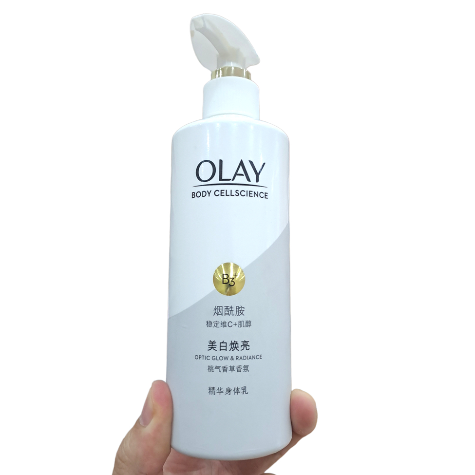 Sữa Dưỡng Thể Trắng Da OLAY B3+ Retinol , Vitamin C  Optic Glow Bright Ultra Whitening 250ml