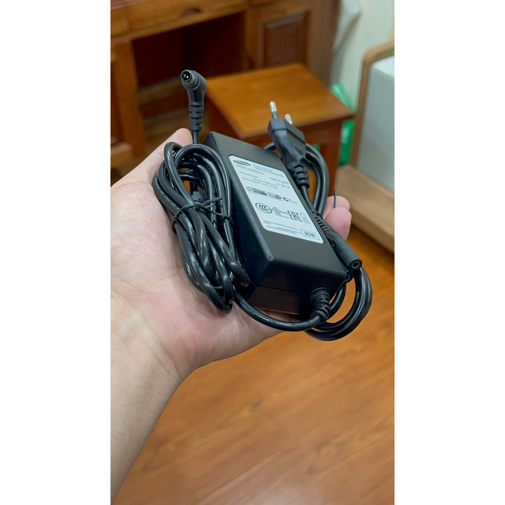 Dây nguồn màn hình LCD & LED Monitor samsung 14v 1.43a 20w chính hãng