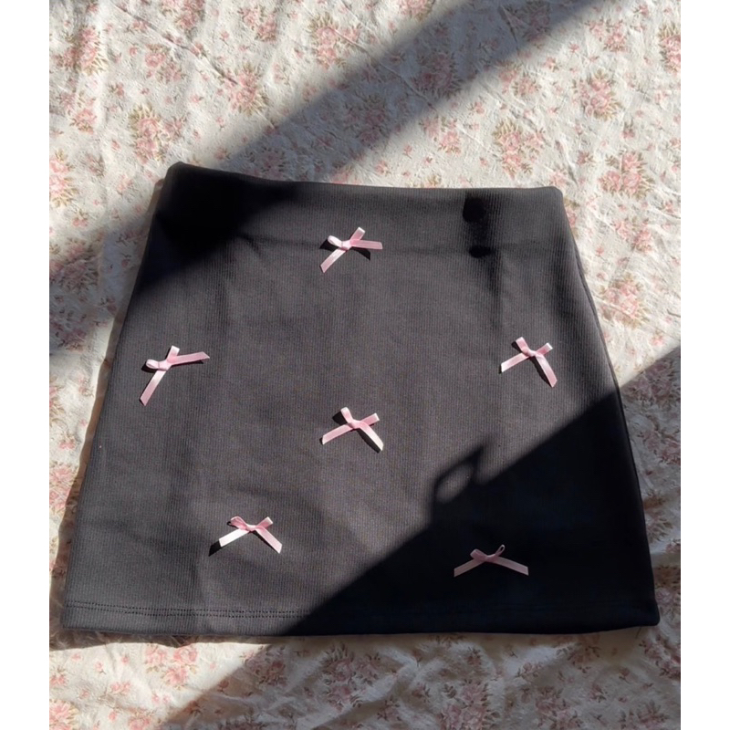 Aurora.loriee Chân váy đính nơ dễ thương form mini skirt