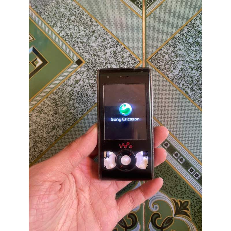 Xác điện thoại Sony Ericsson W595