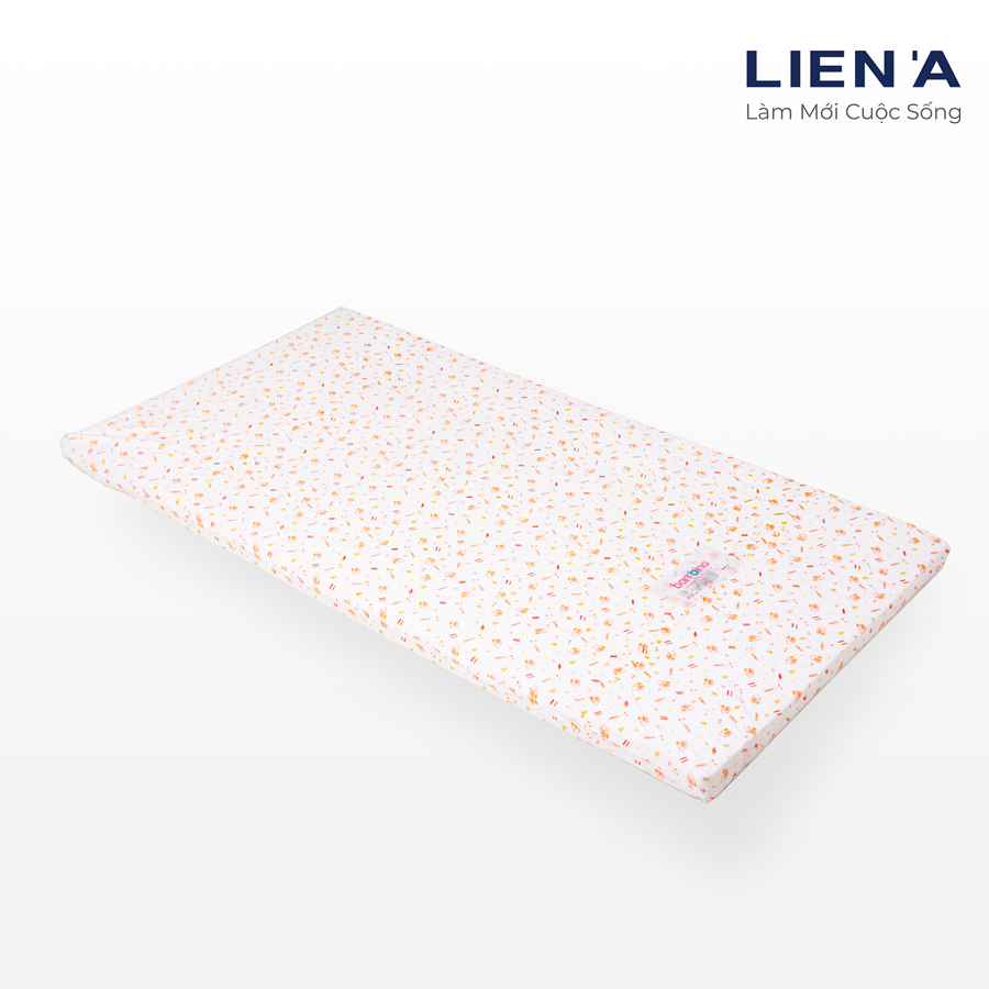 Áo nệm (Drap) Đệm Bambino Liên Á họa tiết xanh hoặc cam nền trắng đáng yêu cho bé