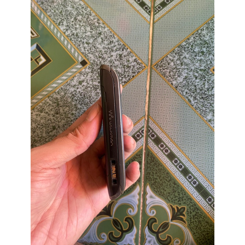 Xác điện thoại Sony Ericsson W595