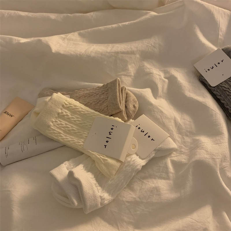 Tất vớ nữ dài với thiết kế kẻ sọc trơn màu basic dày dặn mùa thu đông