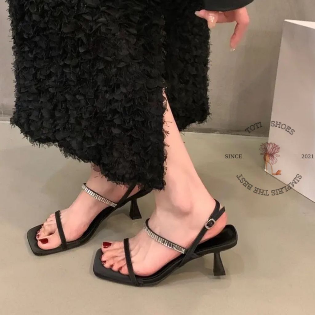 GIÀY CAO GÓT TOTIIE STORE - SANDAL QUAI NGANG HẬU QUAI ĐÁ CÀI PHONG CÁCH THỜI TRANG HIỆN ĐẠI G2307110