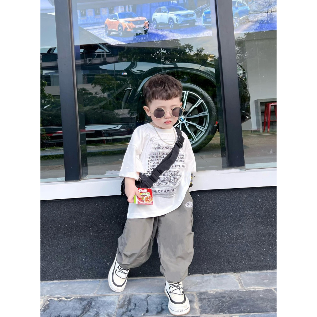 Set bộ áo phông in chữ phối quần gió cho bé 8-20kg Namkidshop (T138)