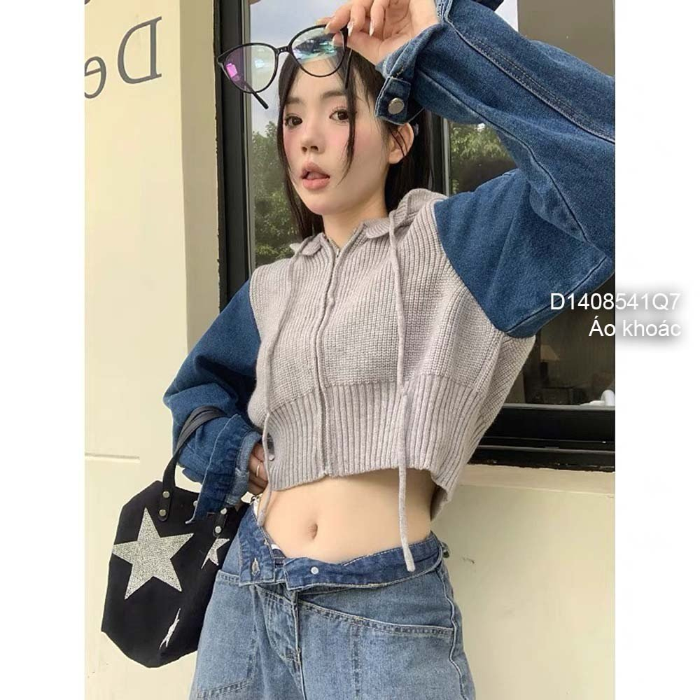 Áo khoác len croptop có nón kéo khóa tay dài phối jean