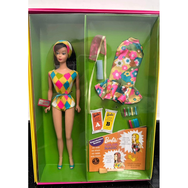 Búp bê Barbie Color Magic